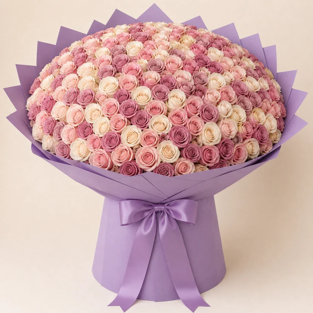 Blush, White & Mauve Roses — 200 roses